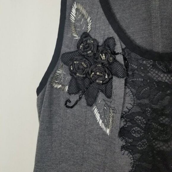 Oleg Cassini embroidered and beaded sleeveless dress size 6 (250) - Picture 10 of 13